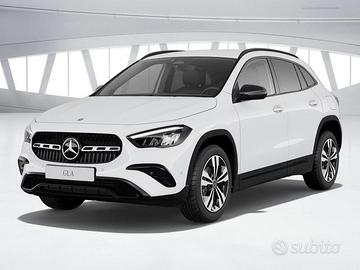 Mercedes-Benz GLA 200 d Progressive Extra NIG...