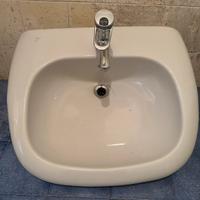 Lavabo Ideal Standard + rubinetto grohe - nuovo