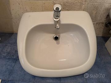 Lavabo Ideal Standard + rubinetto grohe - nuovo