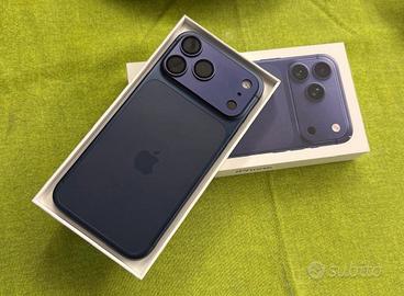 IPHONE 17 PRO MAX 2 TB BLU PROFONDO COME NUOVO