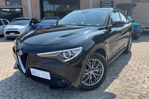 Alfa Romeo Stelvio 2.2 Turbodiesel 180 CV AT8 RWD 