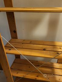 scaffale di legno. misura 78x34x174 cm 