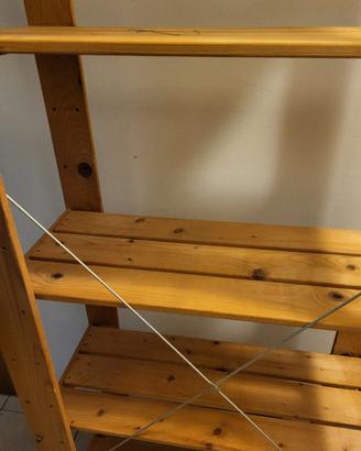 scaffale di legno. misura 78x34x174 cm 