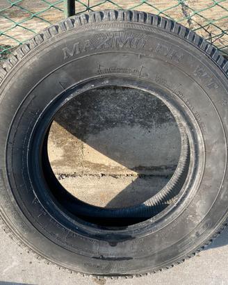 PNEUMATICI 225/75 R16C