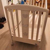 Lettino Pali Bianco, con Orsetti, mai utilizzato