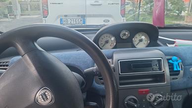  lancia Yspilon 