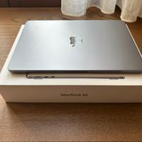 MacBook air 13 m3, come nuovo, maggio 2025