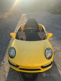 Auto Porsche 911  a batteria 12V per bambini +3 an