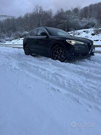 Alfa romeo stevio 2.2 Q4 210cv