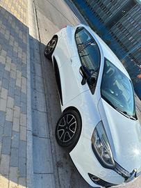 RENAULT CLIO 2013