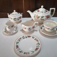 Set Caffè e Tè Wedgwood Queen's Ware 