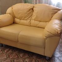 Coppia Divani ecopelle giallo