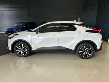 TOYOTA CHR HYBRID