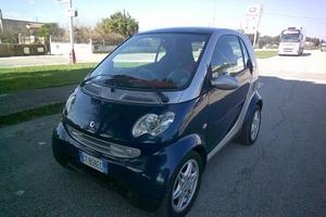 SMART ForTwo 700 coupé passion (45 kW)