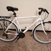 Bici touring 28