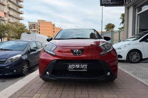 Toyota Aygo X 1.0 VVT-i 72 CV 5 porte Lounge-2022