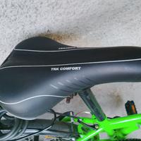 bici pieghevole 20 pollici poco usata 