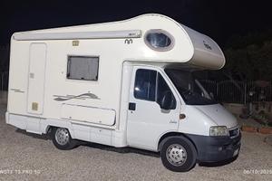 camper mansardato 