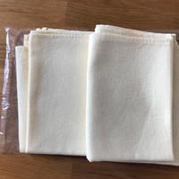 Tessuto in cotone da ricamare