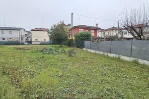 Proponiamo terreno edificabile