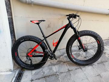 CUBE Nutrail Fatbike – Rock Shox, Shimano XT/Deore