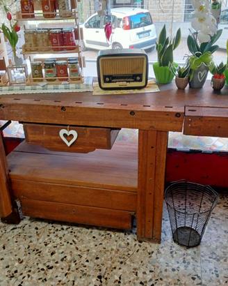 Banco da falegname ristrutturato