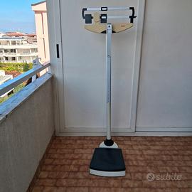 Bilancia professionale astadera con altimetro