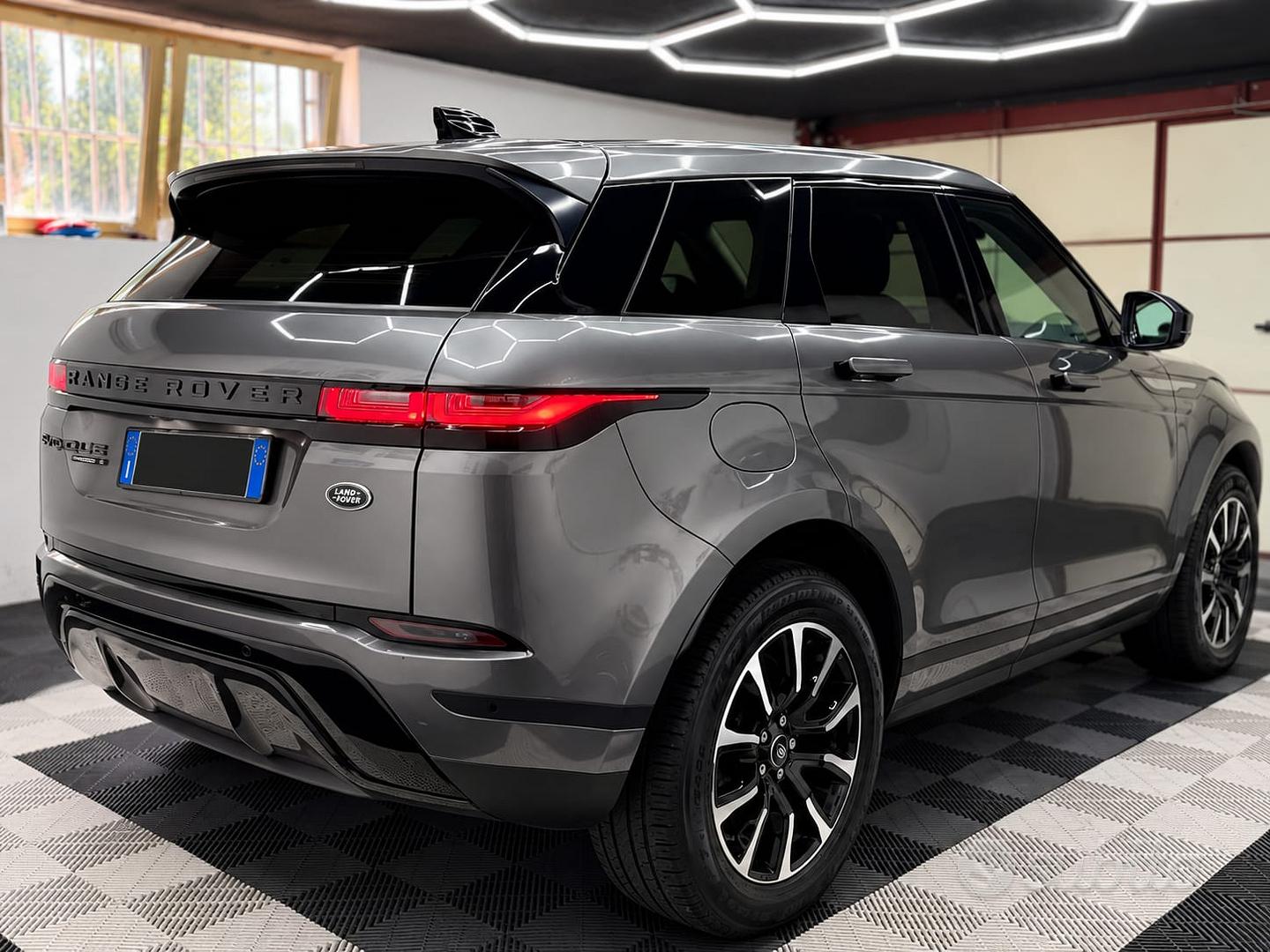 Land Rover Range Rover Evoque 2019 photo 2