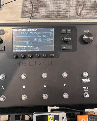 Line 6 Helix LT pedaliera multi effetto