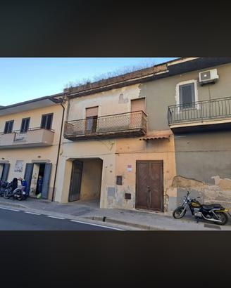 Casa indipendente da ristrutturare -Marcianise