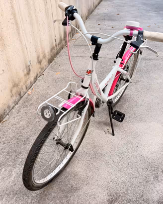 Bicicletta Ragazza 24” (dagli 8 anni)
