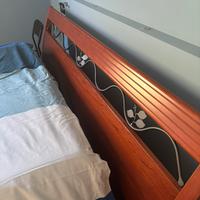 Struttura letto in legno massello