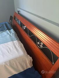 Struttura letto in legno massello