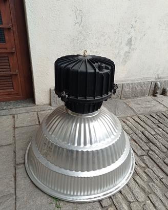 lampada industriale arredo moderno 