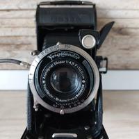 macchina fotografica a soffietto vintage