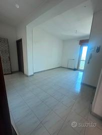 29.000 - Appartamento (98m²) + ampio garage
