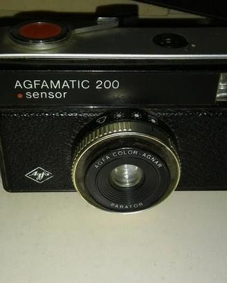 Macchina fotografica agfamatic 200
