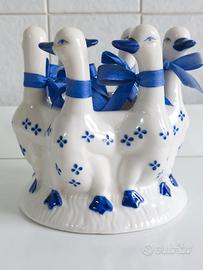 Soprammobile con 6 ochette in ceramica