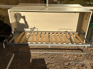 Letto a ribalta Battistella frassino con materasso