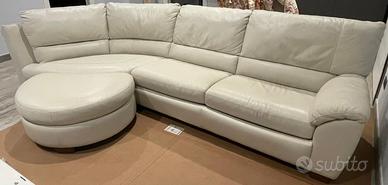 Divano in pelle di 3 metri a letto