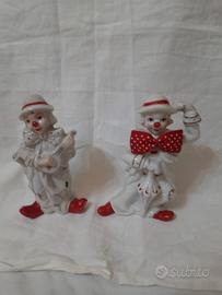 due pagliacci in porcellana 