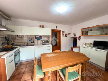 5 LOCALI A CASCIANA TERME LARI