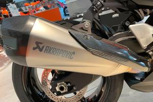 SILENZIATORE AKRAPOVIC