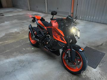 Ktm duke 990