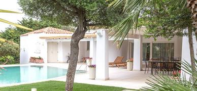 Villa indipendente con piscina e accesso spiaggia