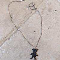 collana con ciondolo