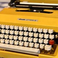 Macchina da scrivere