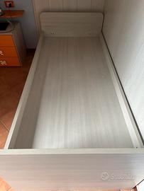 Letto singolo con cassettone e materasso nuovo