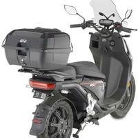 BAULETTO GIVI B45B+ MONOLOCK 45LT + KIT ATTACCHI