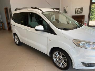 Ford Tourneo Courier 1.0 EcoBoost 100 CV Plus